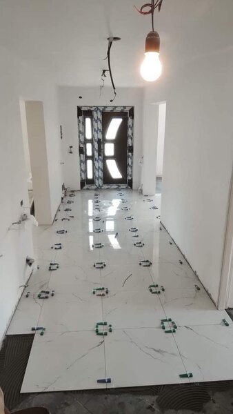 Zugrav glet 10 lei, mp lavabil 5 lei