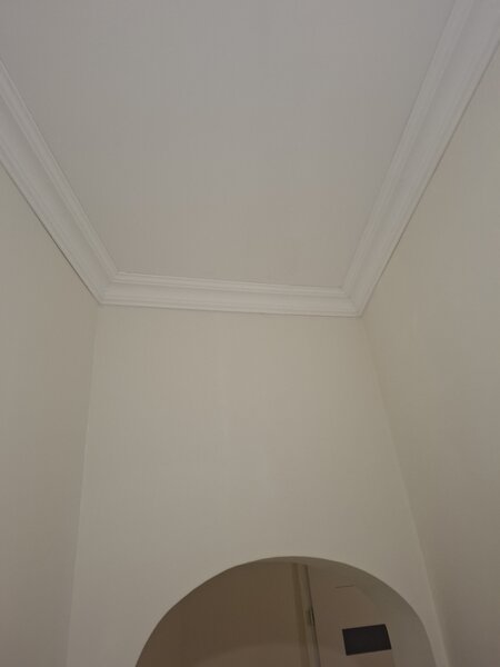 Zugrav glet 10 lei, mp lavabil 5 lei